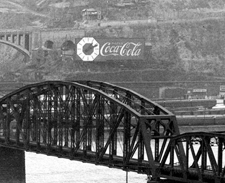The Coca-Cola Clock in the mid-1930s.