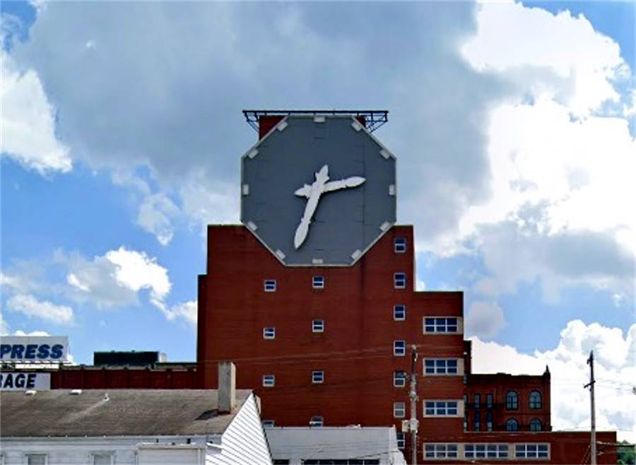 Coca-Cola Clock - 2020.
