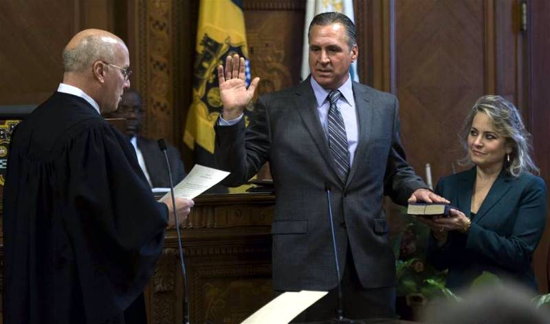 District 4 Councilman Anthony Coghill being
sworn in on January 3, 2018.