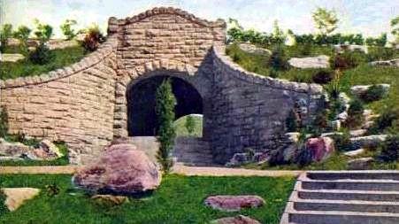 Bridge and
 tunnel in Highland Park under driveway