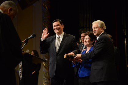 Mayor William Peduto is sworn in on January 6, 2014.