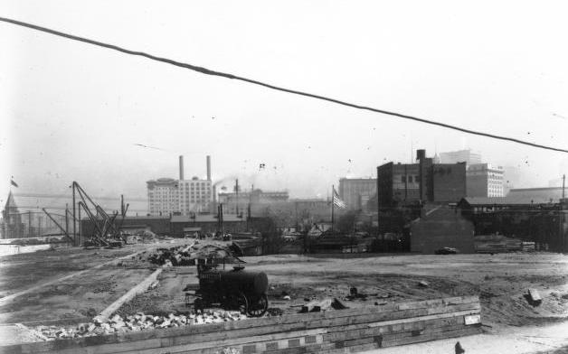The Golden Triangle
 1905