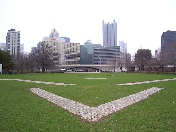 The outline of Fort Duquesne at Point State Park.