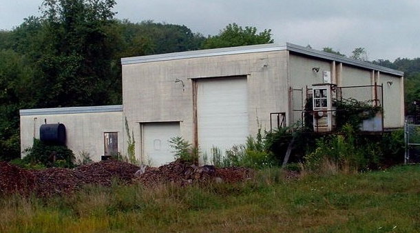The Transit Expressway North Station in 2008.
The building is now a County storage facility.
