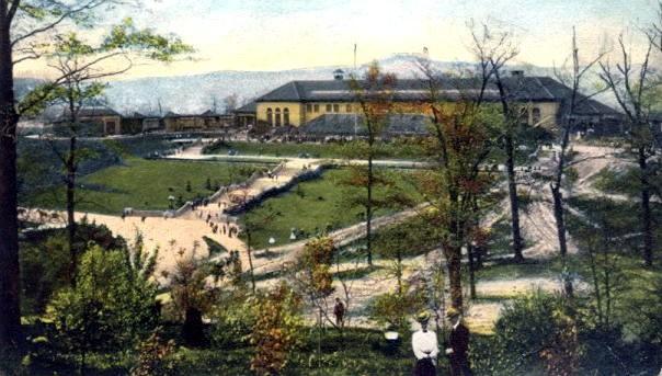 The Highland Park
 Zoo - 1906