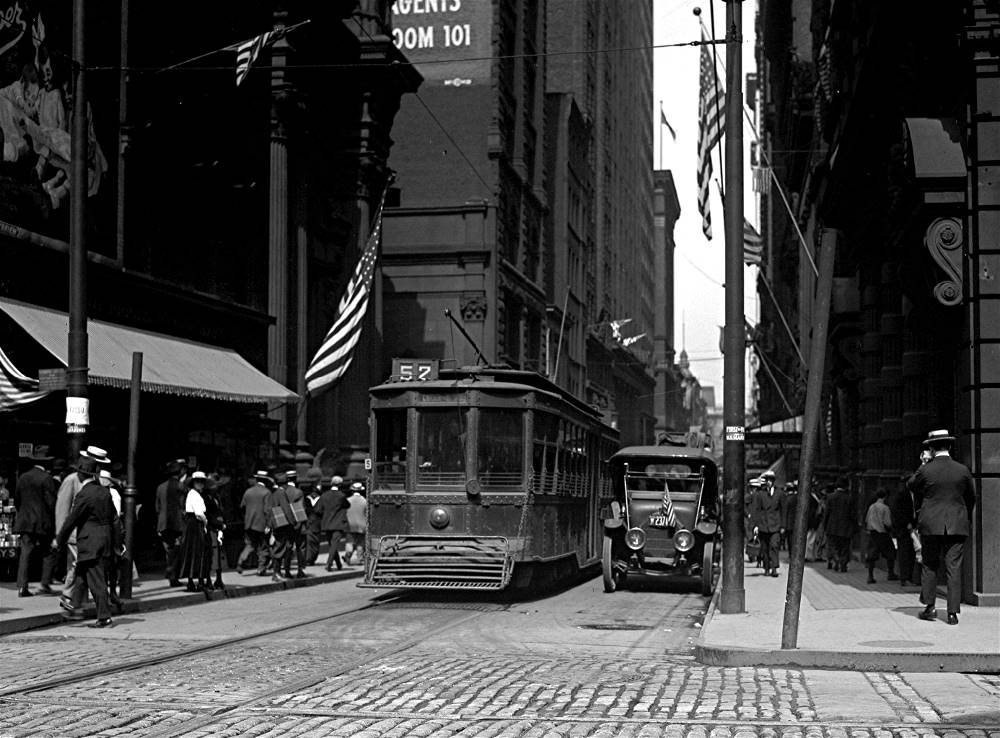 Fourth Avenue - Pittsburgh - July 19, 1917