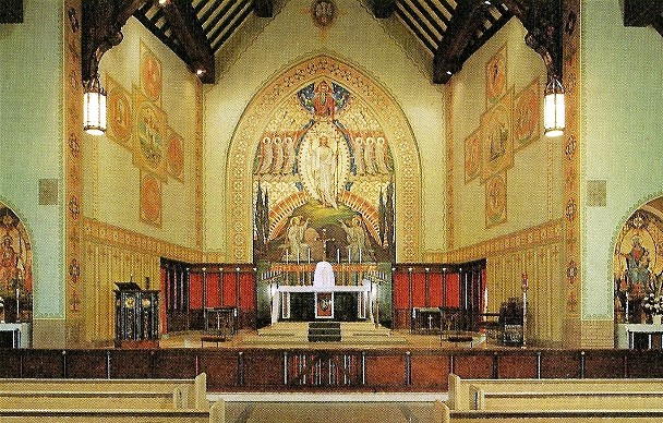 The Mural behind the altar
in Resurrection's sanctuary.
Note the murals on the sidewalls
that have since been removed.