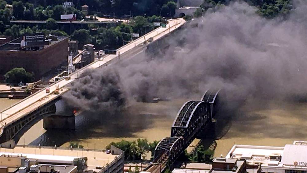 Liberty Bridge Fire - September 02, 2016.