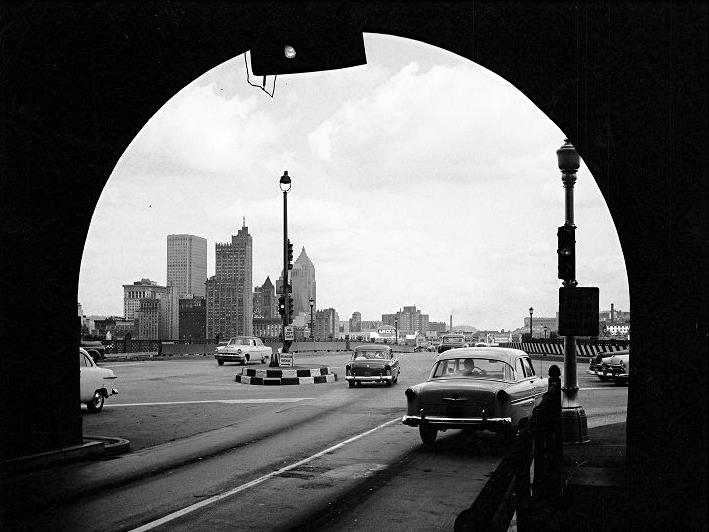 Motorist view exiting the North Portal with
City of Pittsburgh in background - 1960
