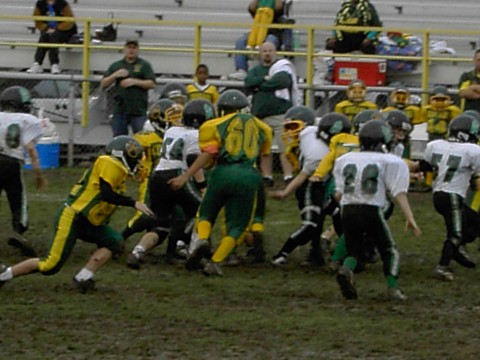 Brookline battled it out
with Carlynton in a mudbath.