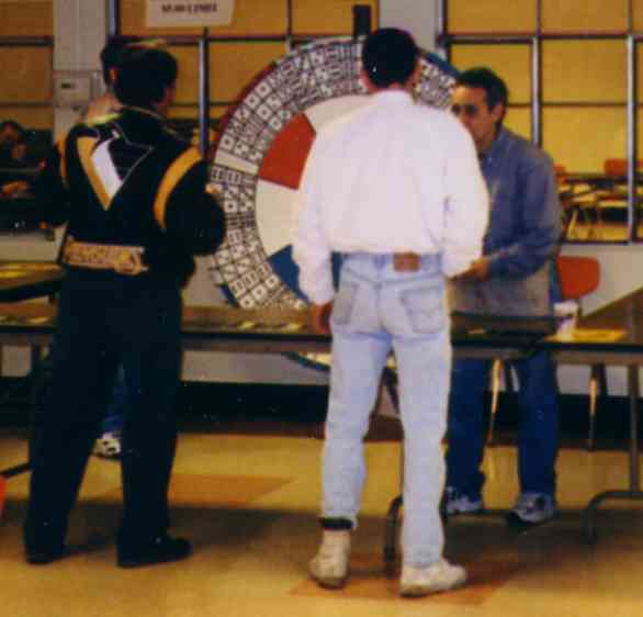 Jim Palmerine was busy spining the
wheel and dishing out the bucks at the Big 6.