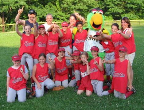 Picture of 2006 Teris Parking Little
 League Softball Team