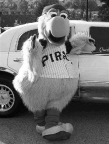 The Pirate Parrot made a
surprise visit in 2006.