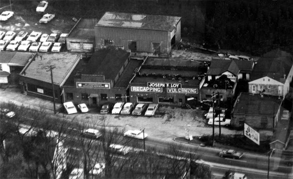 Joe Loy Tire Service - 1960.