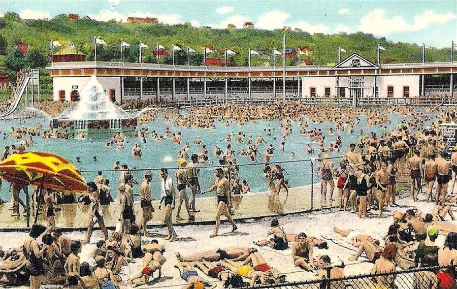 The old Swimming Pool