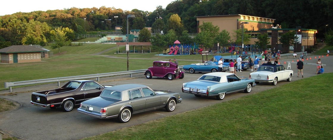 Classic Cars are nestled in the lower
lot of Brookline Park - August 2006