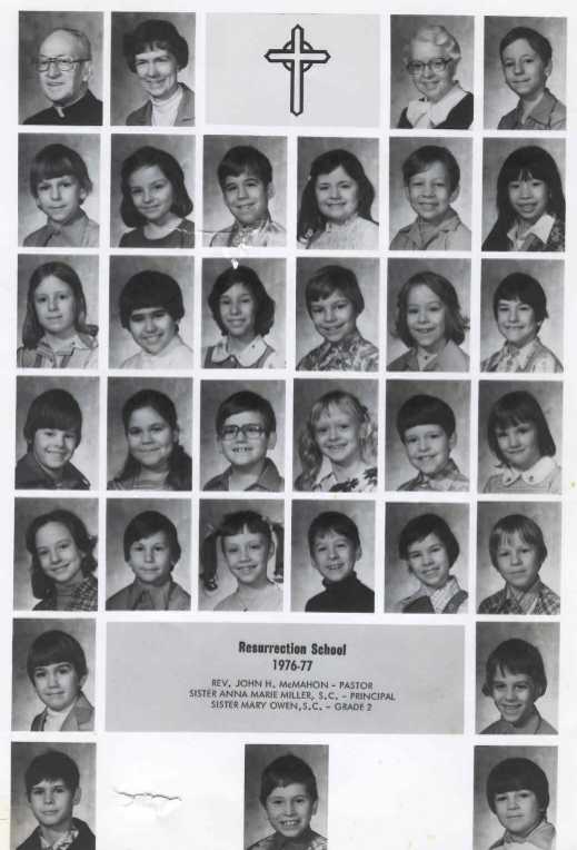 Resurrection Elementary - 2nd Grade Class 1976/1977