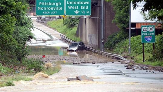 Flooding along Banksville Road
near the Parkway West exchange.