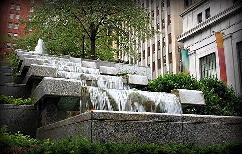 Mellon Square Plaza